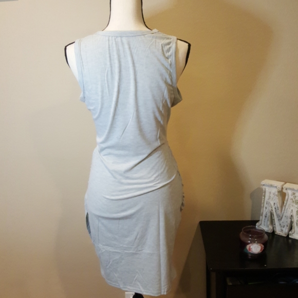 ☄ONE LEFT SZ L☄ Knot T-shirt Mini- Gray F - Picture 5 of 10